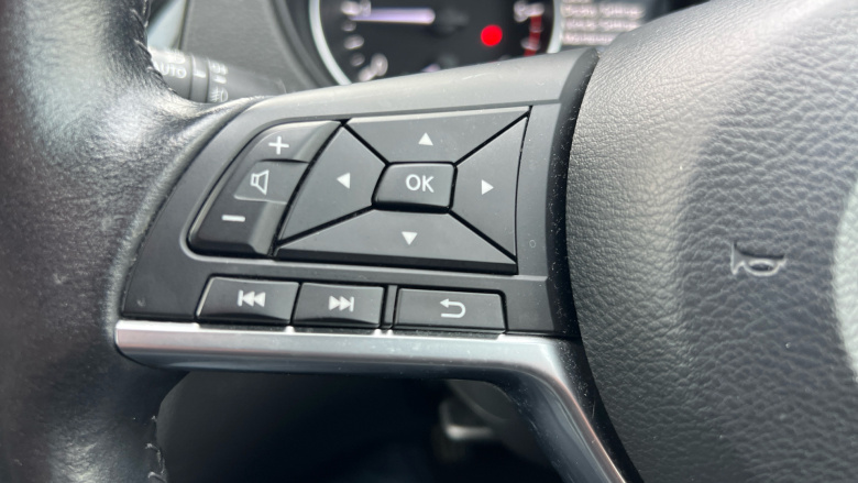 Nissan Qashqai 1.5 dCi Acenta 5dr Diesel Hatchback